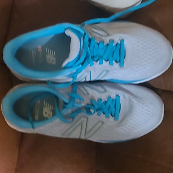 New Balance size 9 Fresh Foam - Picture 9 of 9